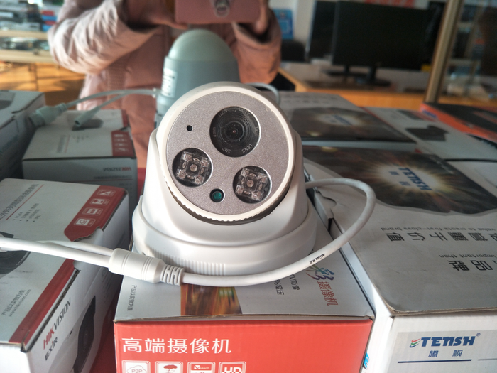 批发监控摄像头 录像机 硬盘 支架电源 网线监控